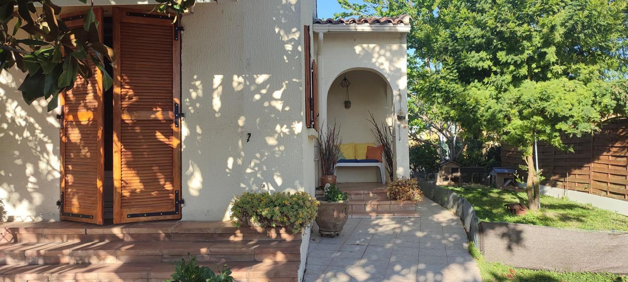 Maison T2 Avec Petit Jardin Dans Impasse Calme Baillargues Exterior foto