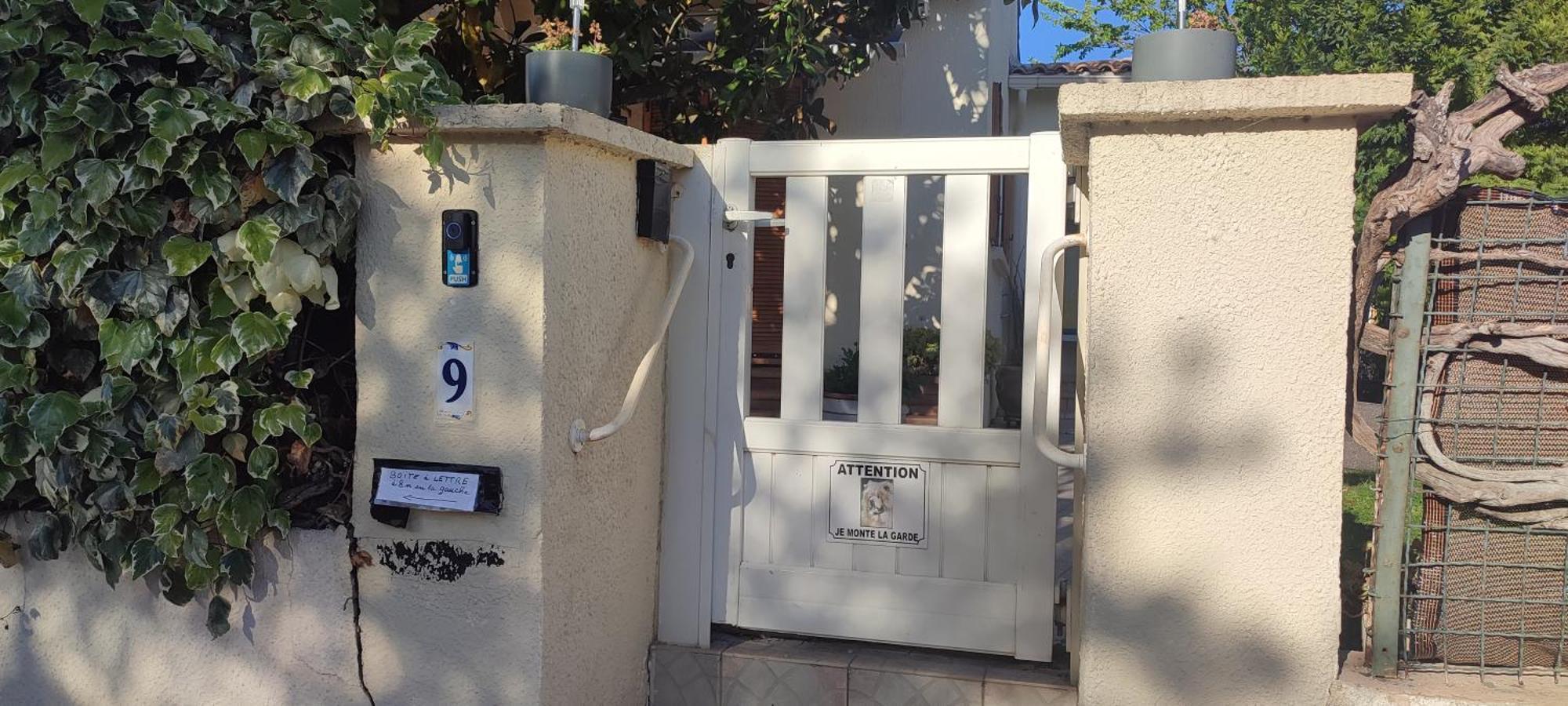 Maison T2 Avec Petit Jardin Dans Impasse Calme Baillargues Exterior foto