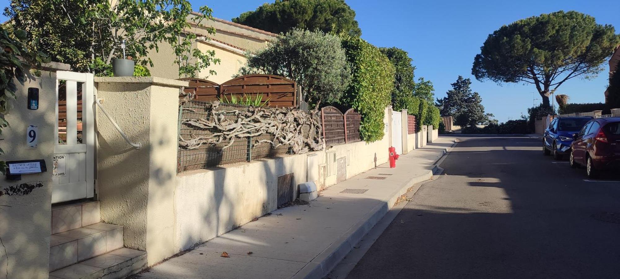 Maison T2 Avec Petit Jardin Dans Impasse Calme Baillargues Exterior foto